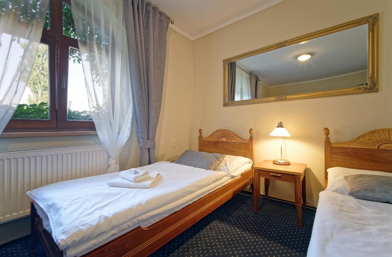 Hotel Napoleon Austerlitz Exterior foto
